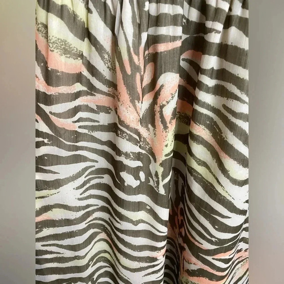 Vero Moda - Animal print maxi dress - US4 / UK 8 - Picture 6 of 8